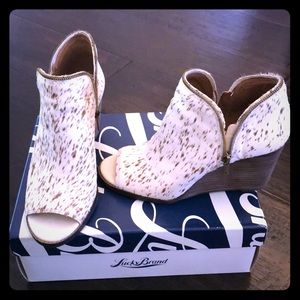 Lucky Brand wedge booties